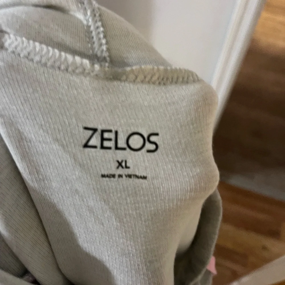 ZELOS‎ Pink and Gray Hoodie